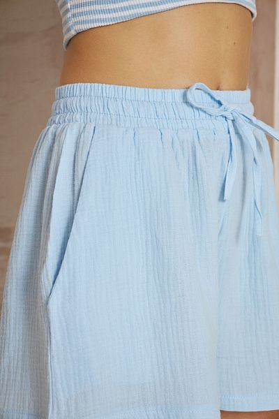Pasaklı Giyim Pantaloni scurți de damă din bumbac muselină Baby Blue - cu buzunare și talie elastică, largi 3425180