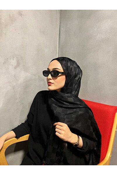 Scarf شال جاكار أسود بنمط الشطرنج