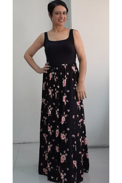 Mertcan Butik 6 τεμάχια χτενισμένη βισκόζη φούστα - μαύρη, ροζ λουλούδι και ελαστική μέση