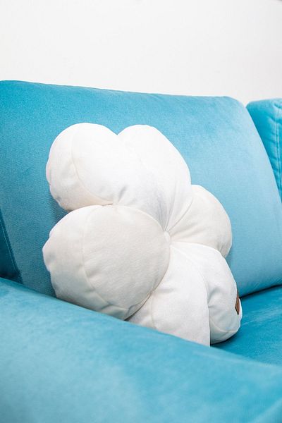 Rayda Home Decorative Cream Color Filled Throw Pillow Flower Pillow 42*42 Cm
