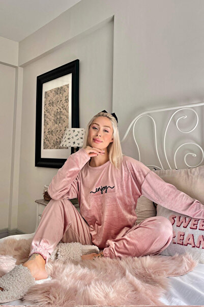 Pijamaevi Pudra Enjoy Desenli Exclusive Kadife Kadın Pijama Takımı
