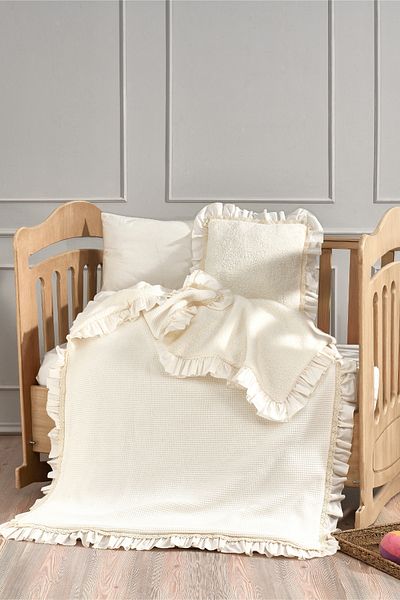 Minelya Home Collection Wellsoft Lamb Fleece - Double Sided and Frilly, 100% Cotton Baby Duvet Cover Set