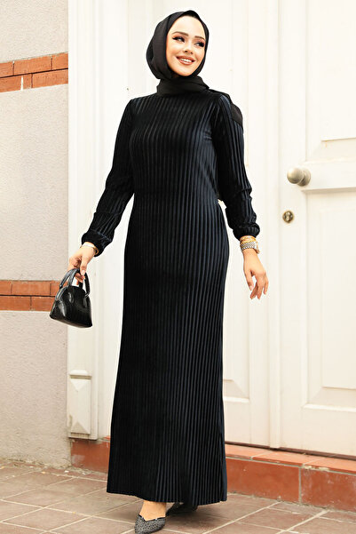 Neva Style Черна кадифена рокля с хиджаб - плисирана 22751S