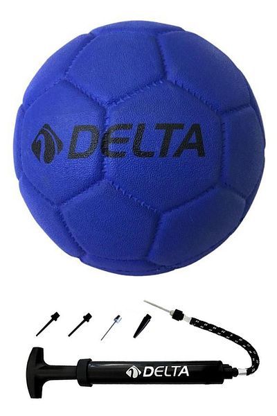 Delta Deluxe Rubber Size 2 Handball Ball + Ball Pump