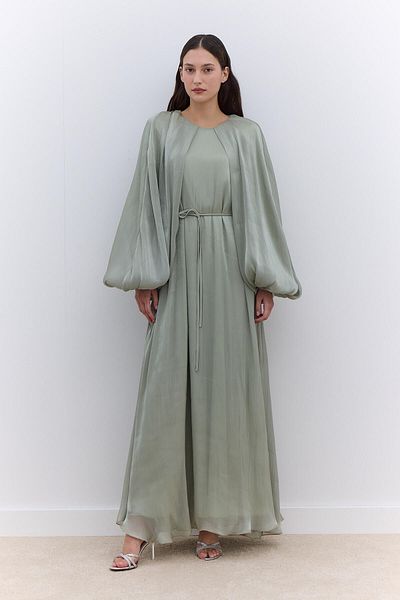 Manuka Grünes Kleid mit breiten Ärmeln und Details