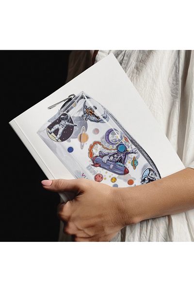 YEŞİL KIRTASİYE Astronaut Transparent Pen Holder - Comfortable Cut