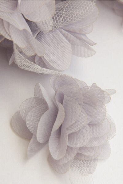 Aker Hediyelik Γκρι 1m Rose Laser Cut Flower 12-13 τεμάχια Organza Tulle Edge Ornament Textile Design Ύφασμα Τεχνητό Στολίδι – Y