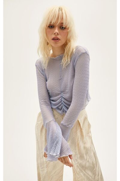 Pilea Bluză romantică din dantelă albastră, cu mâneci cu volan și cusături în față - My -