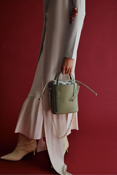 Pilea Lüks Ve Rafine Stil Gold Zincir Detaylı Deri Silindir Omuz Çantası - My -