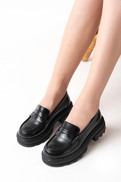 Aymood 746-759 Loafer cu talpă înaltă din piele lacuită neagră