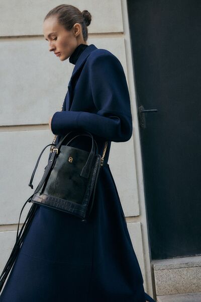 Pilea Lüks Ve Rafine Stil Gold Zincir Detaylı Deri Silindir Omuz Çantası - My -