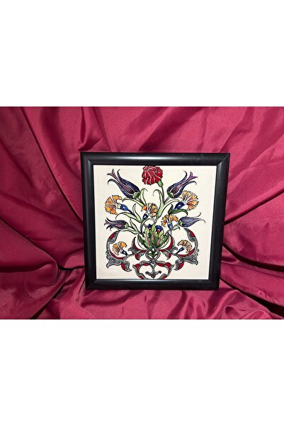 Limoncello Çerçeveli Klasik Desenli Çini Tablo