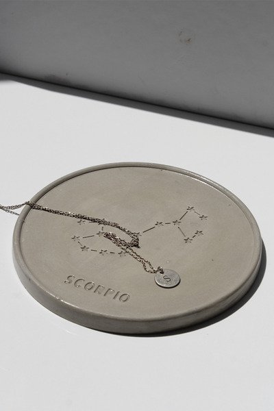 The Craft Thor برج العقرب - برج رمادي خرساني تحت البهلوان