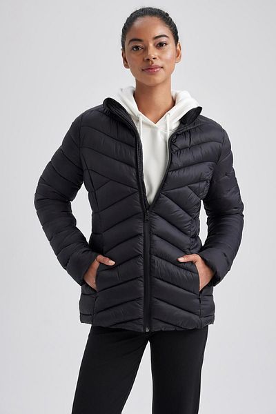 DeFacto Ultra-Light Quilted Slim Fit down Jacket - Fit Water Repellent A1546Ax23Au