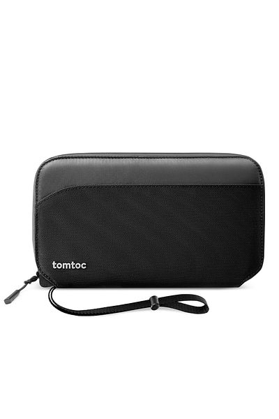 Tomtoc حقيبة جواز سفر سوداء من سلسلة Navigator - T03M1D1
