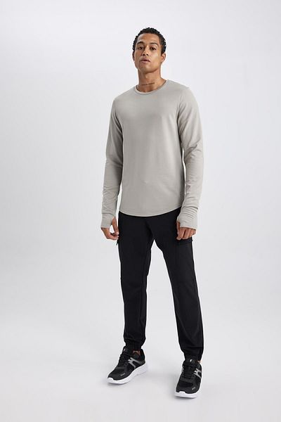 DeFacto Fit Slim Fit Crew Neck Sports T-Shirt A3961ax23wn