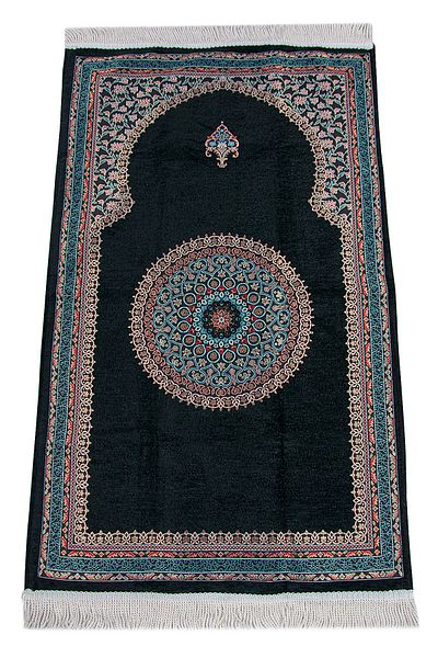 ihvanonline Black Traditional Motif Knitted Fringed Axed Lined Chenille Prayer Rug