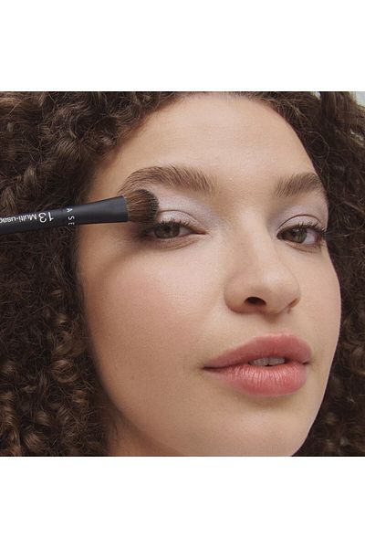 SEPHORA COLLECTION 13 Multi-Purpose Intuitive Eye Brush - Flawless Result