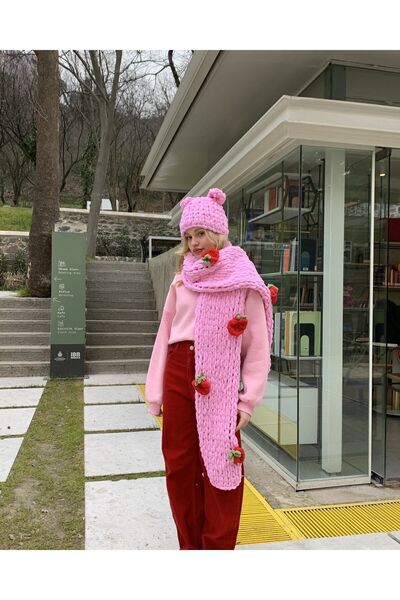 Genel Markalar Peluş Örgü Çilekli Pembe Atkı Şal