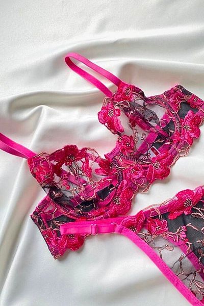 Moldina Women's Neon Pink Black Floral Embroidered Underwire Embroidery Bra Set