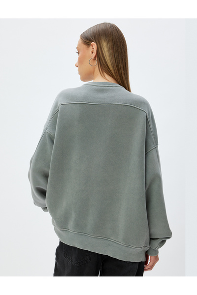 Koton Oversize mikina Stone Detailed - Crew Neck, pratelná mikina s kapucí