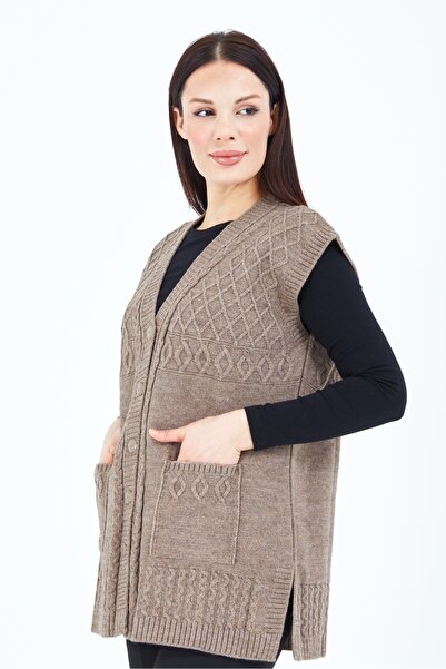 Fresh&Moda Дамска плетена вълнена жилетка от норки с V-образно деколте и джоб с копчета