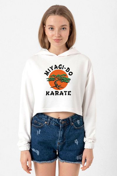 Tshirthane سترة كوبرا كاي مياجي دو كاراتيه إكرو للسيدات