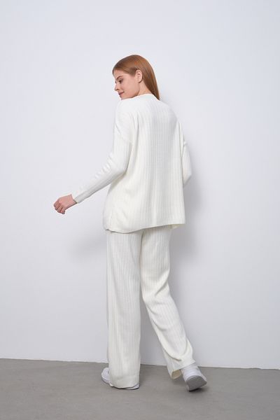 PERA MODA Turtleneck Zippered Sweater - Stretchy Knitwear, Elastic Waist, Pants and Sweatpants Set
