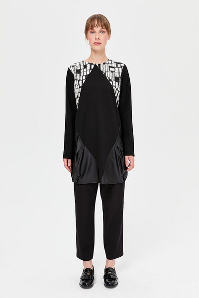 Esswaap Black Tunic - Patch Detailed