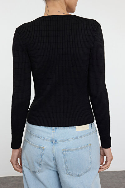 Edit by Trendyol Pulover de tricotaj negru-ecru slim fit - pachet de două TEDAW25KZ00015