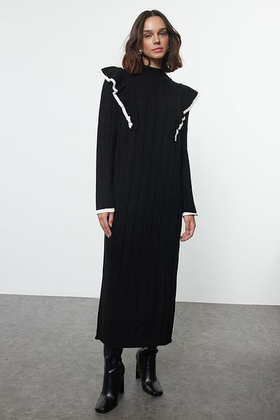 Trendyol Modest Πλεκτό Φόρεμα Μαύρο βολάν Λεπτομέρεια - TCTAW25EB00039