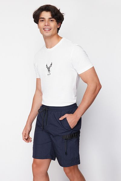 Trendyol Collection Σορτς αλεξίπτωτου με φερμουάρ κανονικής εφαρμογής Navy Blue TMNSS24SR00048