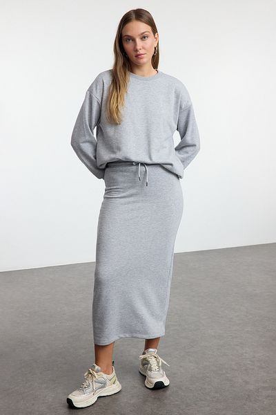Trendyol Collection Szürke melange Oversize hosszú, vastag kötött szett - Twoaw25au00108