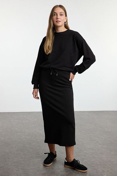 Trendyol Collection Fekete kötött, túlméretezett felső és alsó készlet - hosszú és vastag Twoaw25au00108