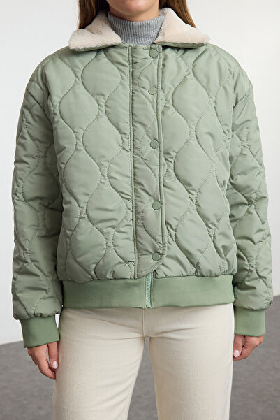 Trendyol Collection Light Khaki Quilted Coat with Plush Collar - Water Repellent, Regular Fit Twoaw25Mo00165
