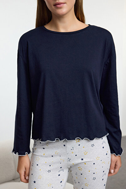 Trendyol Collection Galaxy mintás sötétkék baba pizsama szett - fátyollal és overlock részletekkel THMAW25PT00205