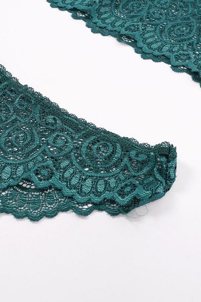 EMINNA مجموعة Bralet ذات حزام متقاطع من الدانتيل باللون الأخضر من Zumrut