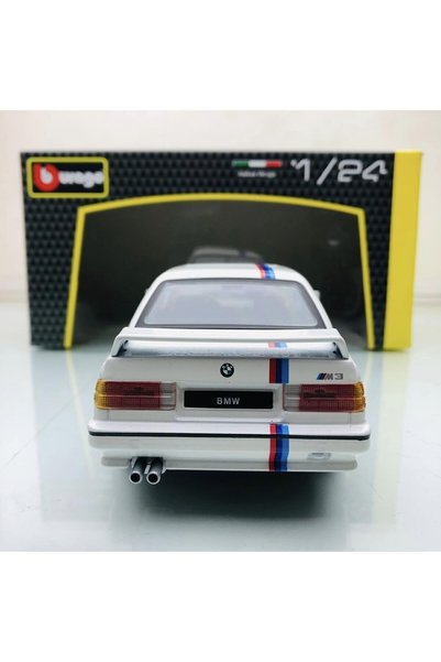 Burago New - New 1988 Bmw M3 (E30) White 1:24 Scale Burago Brand
