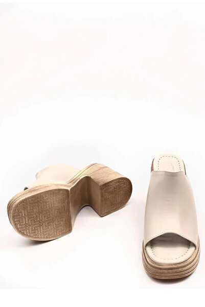 Preshley Women's Rosso Ten Comfort Orthopedic Insole Platform Heel Slippers