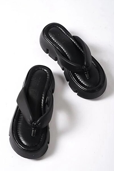 Preshley Women's Tokyo Black Thick Soled Flip Flops