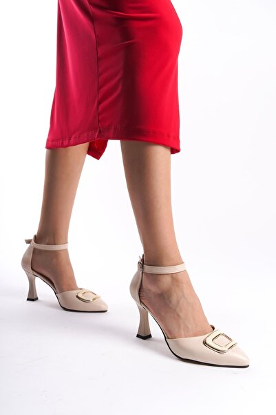 Preshley Women's Cream Ankle Strap Square Buckle Open Side Goblet Heeled Shoes