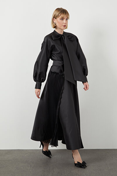 GİZİA Fiyonk Detaylı Seyyar Kuşaklı Siyah Elbise