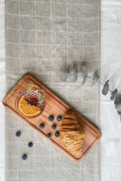 NOBLERAVEN DESIGN Natural Wooden Presentation Plate, Wooden Cake Service, Baton Cheese Plate, Beech Wood