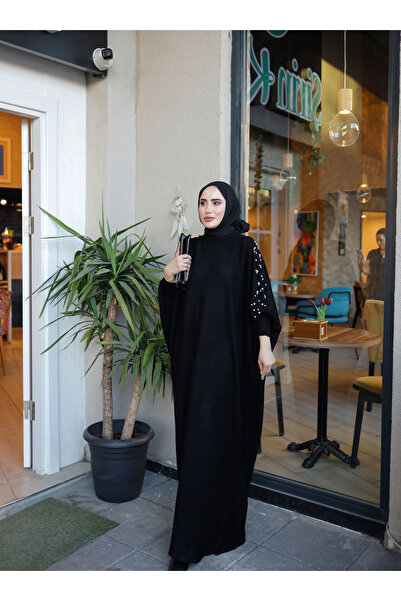 SAHRA BUTİK طقم فستان تريكوت أسود بأكمام خفاش وكتف مزين باللؤلؤ - Sahra Boutique