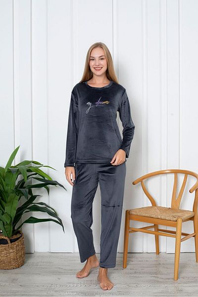 Asel Velvet Women's Pajama Set