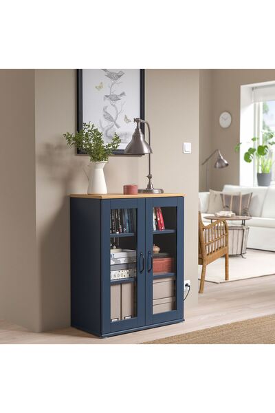 IKEA cam kapaklı dolap, mavi-siyah, 70x90 cm Genişlik: 70 cm Maks. yük/raf: 15 kg Yükseklik: 90 cm