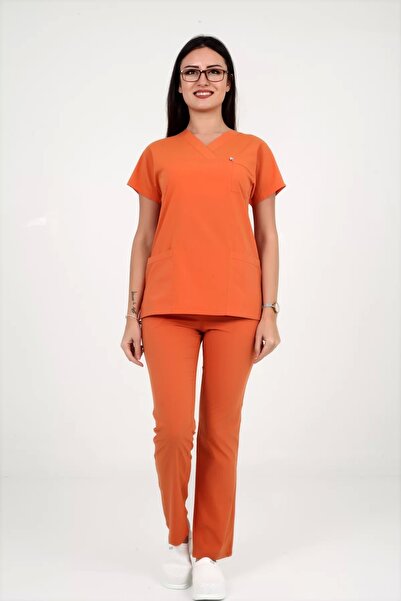 DENİZ İŞ بدلة تنظيف نسائية من Sea Business مصنوعة من الليكرا باللون البرتقالي