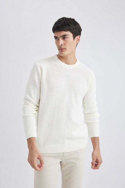 DeFacto Standard Fit Sweater - Stylish Design