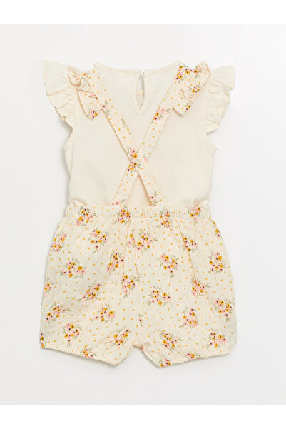 LC Waikiki Virágmintás nyakú blúz és rövidnadrág kislányoknak - 2 db-os készlet