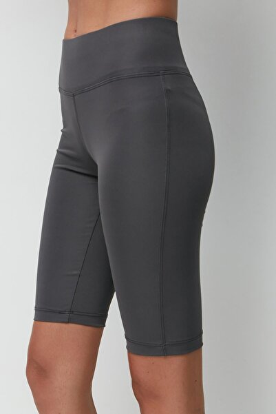 C&City Sportovní šortky s vysokým elastickým pasem nad kolena 9409 Smoked